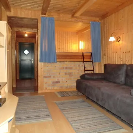 Bootshaus, Mirow, Cleaning Included *