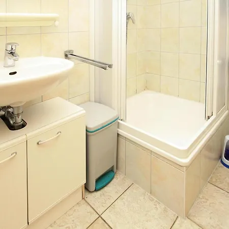 Bootshaus, Mirow, Cleaning Included Mirow